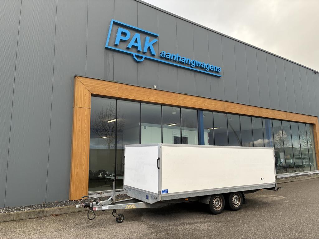 Tweedehands Hapert  Lesaanhangwagen tandemas  452x176x115cm  1751kg